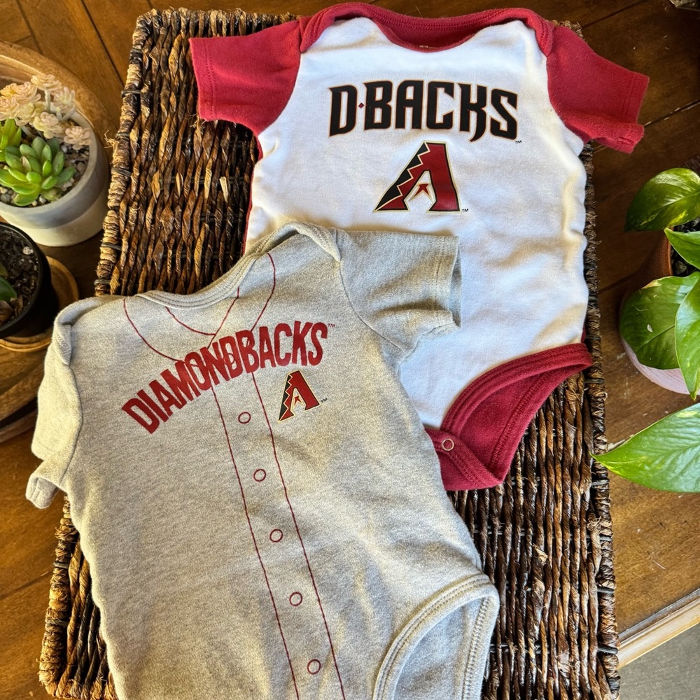 AZ Diamondbacks Girls Boys Baby Newborn Infant 12M 2pk Bodysuit Set MLB Baseball
